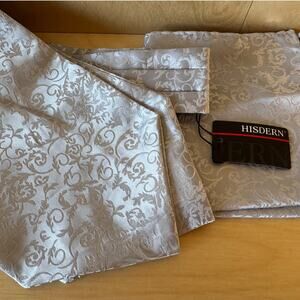 NWT Hisdern Silver Paisley Ascot Cravat & Pocket Square Set Formal Neckwear